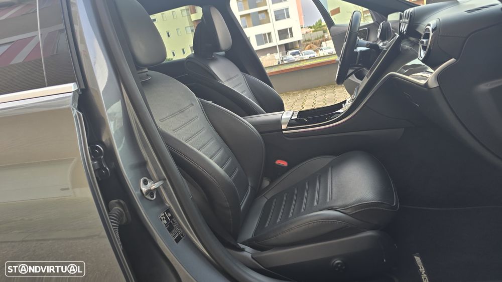 Mercedes-Benz C 300 d AMG Line - 20