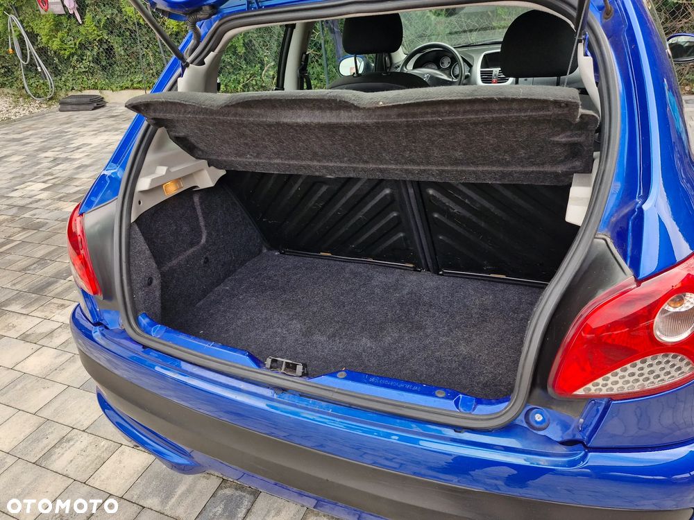 Peugeot 206 plus 1.1 Presence - 16