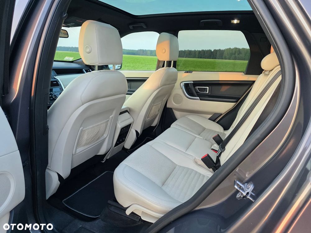 Land Rover Discovery Sport 2.0 Si4 HSE Luxury - 13
