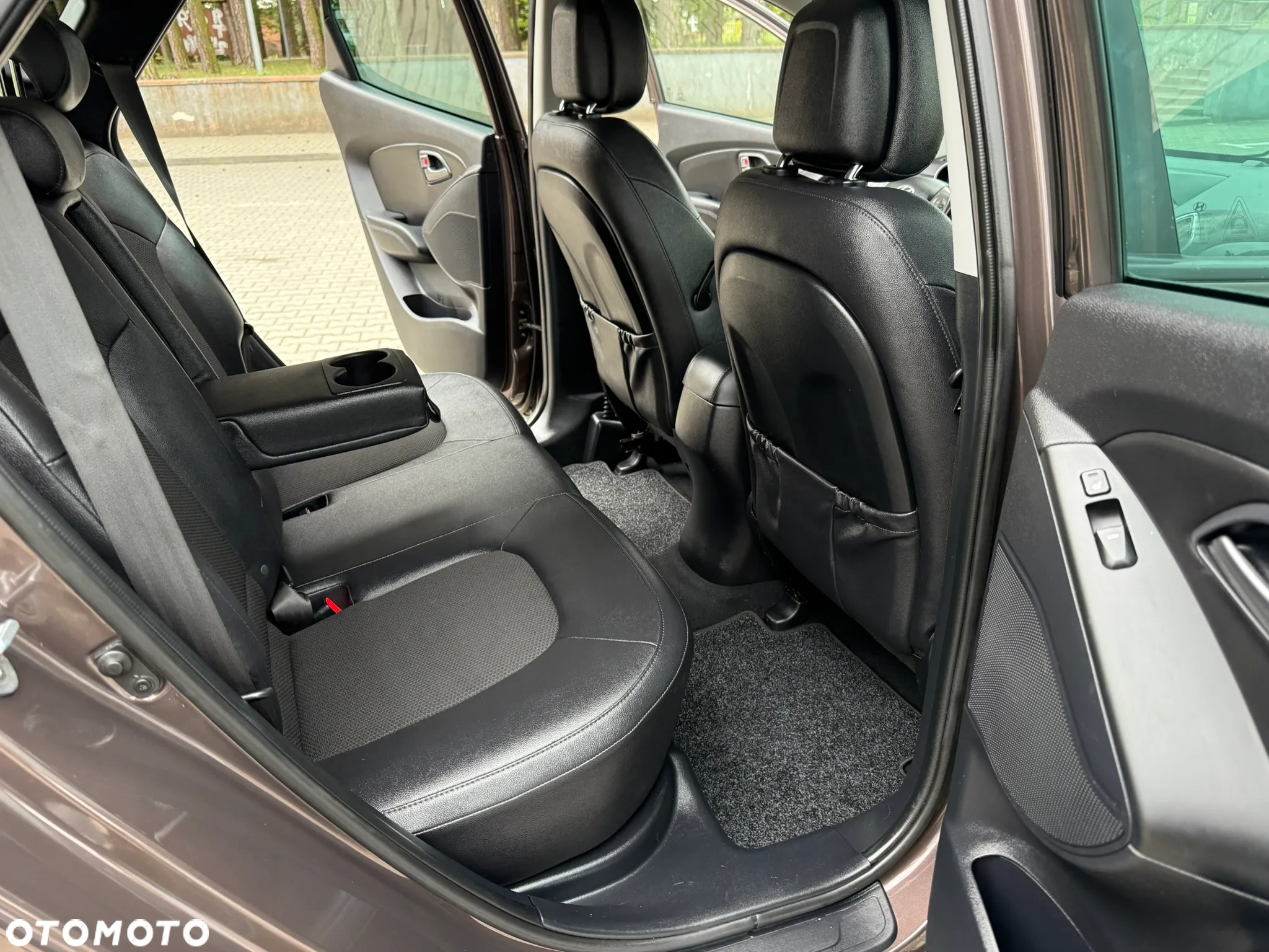 Hyundai ix35 1.6 2WD Fifa World Cup Edition - 27
