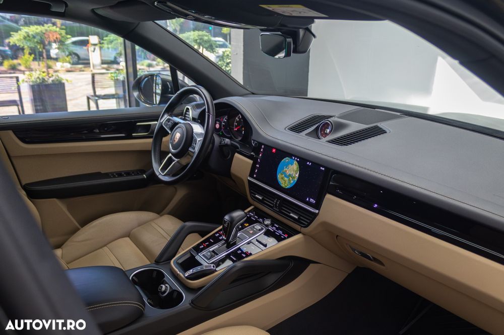 Porsche Cayenne - 7