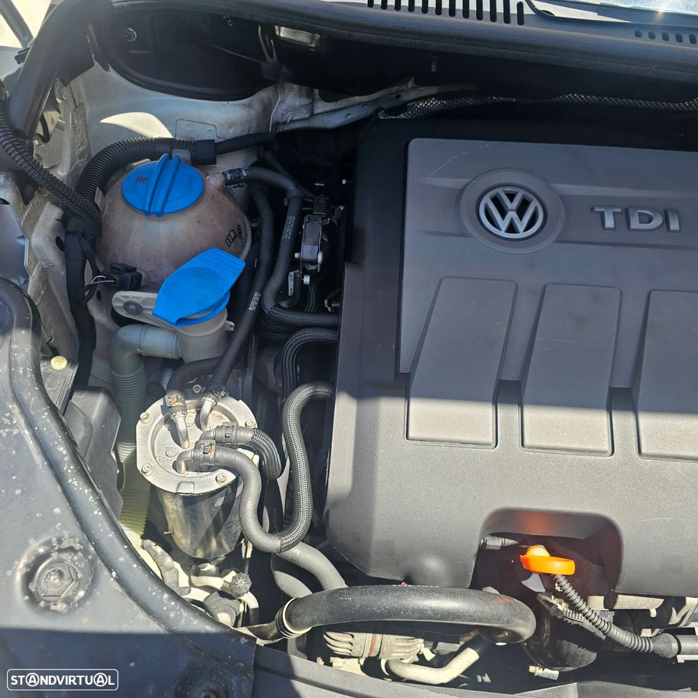 VW Caddy - 30