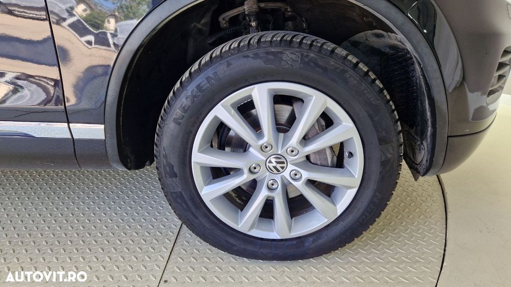 Volkswagen Touareg 3.0 V6 TDI BMT - 20