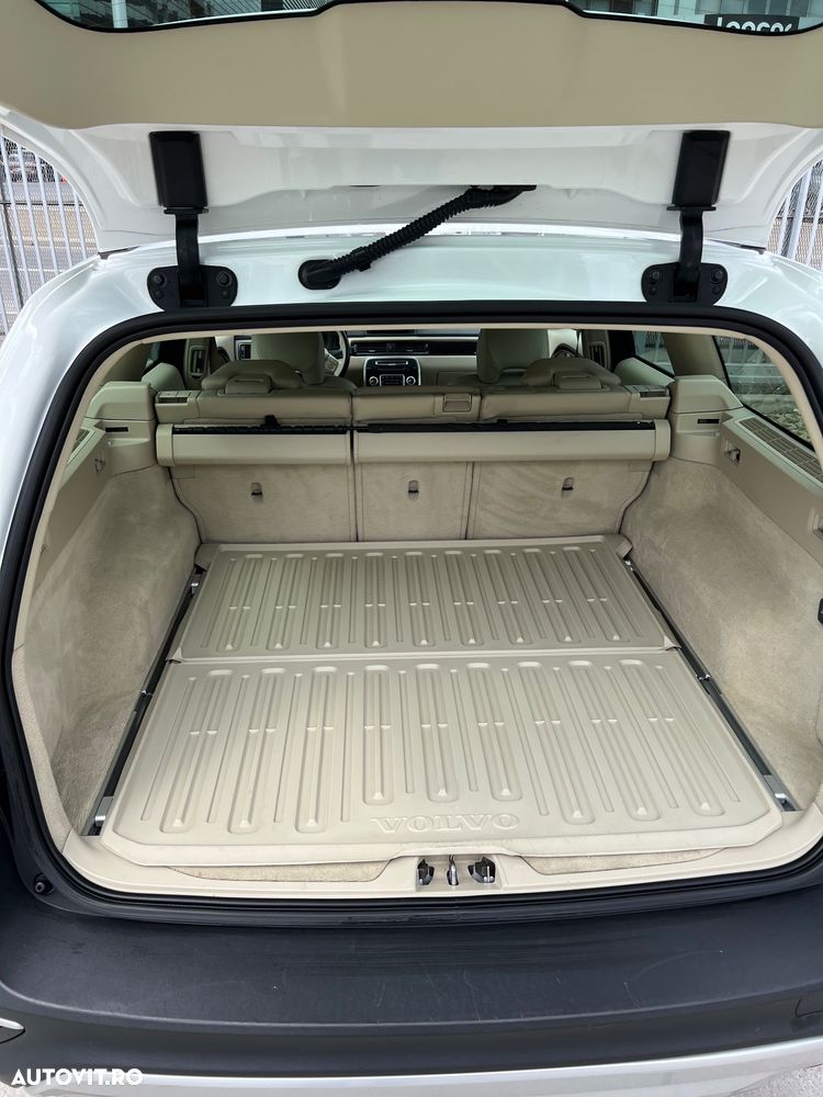Volvo XC 70 - 11