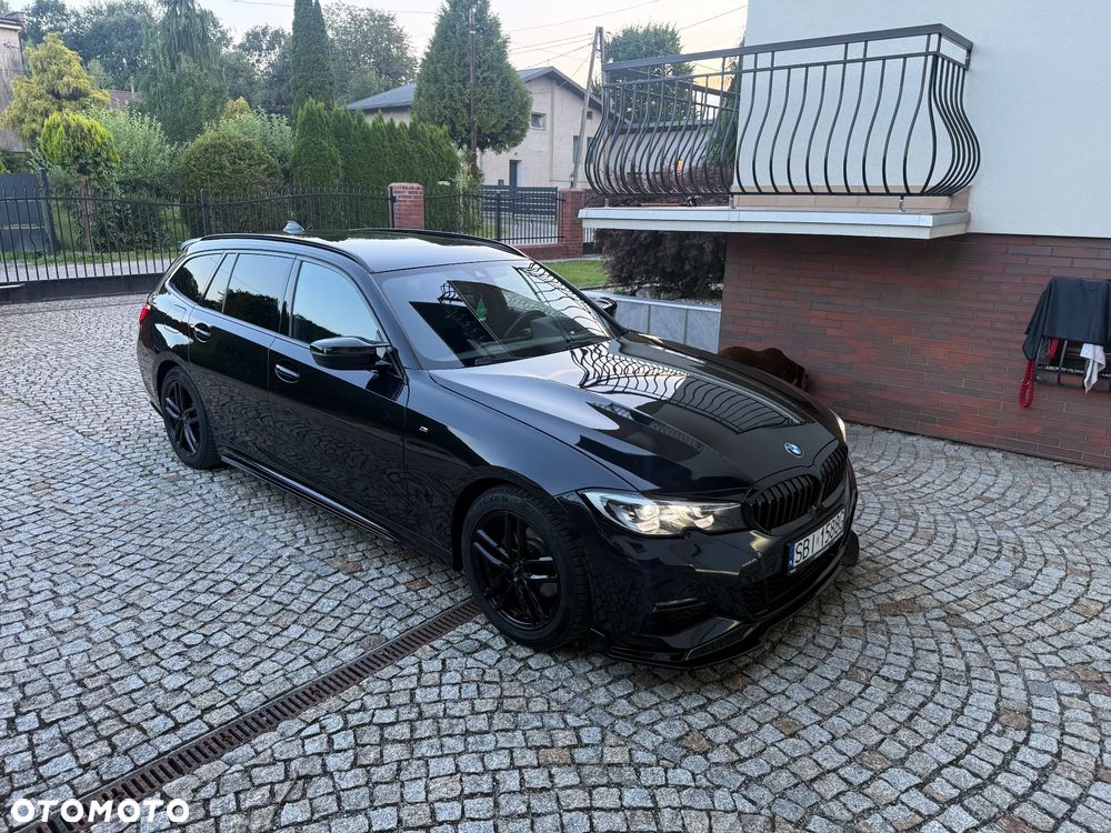BMW Seria 3 320d xDrive MHEV M Sport sport - 2