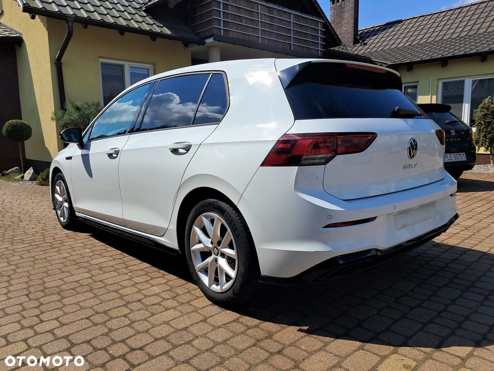 Volkswagen Golf 1.5 TSI OPF R-Line - 7