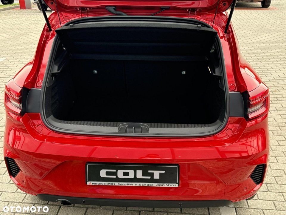 Mitsubishi Colt - 15