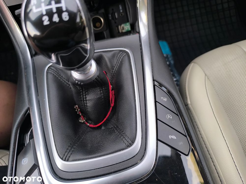 Ford S-Max 1.5 EcoBoost Titanium - 17