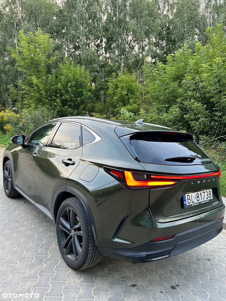 Lexus NX 350h Prestige AWD - 4