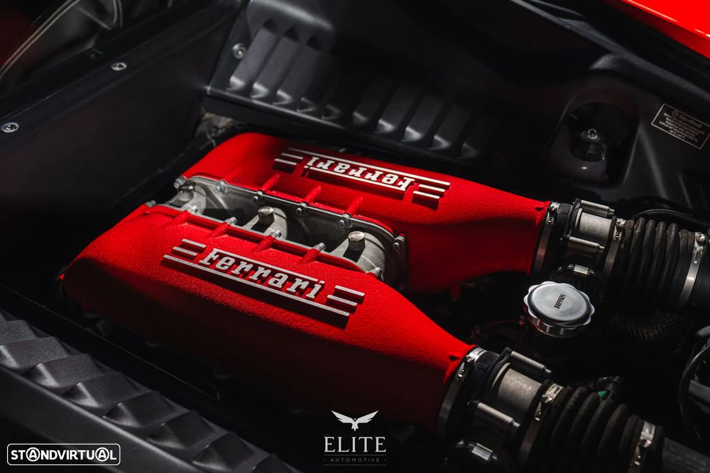 Ferrari 458 Italia - 11