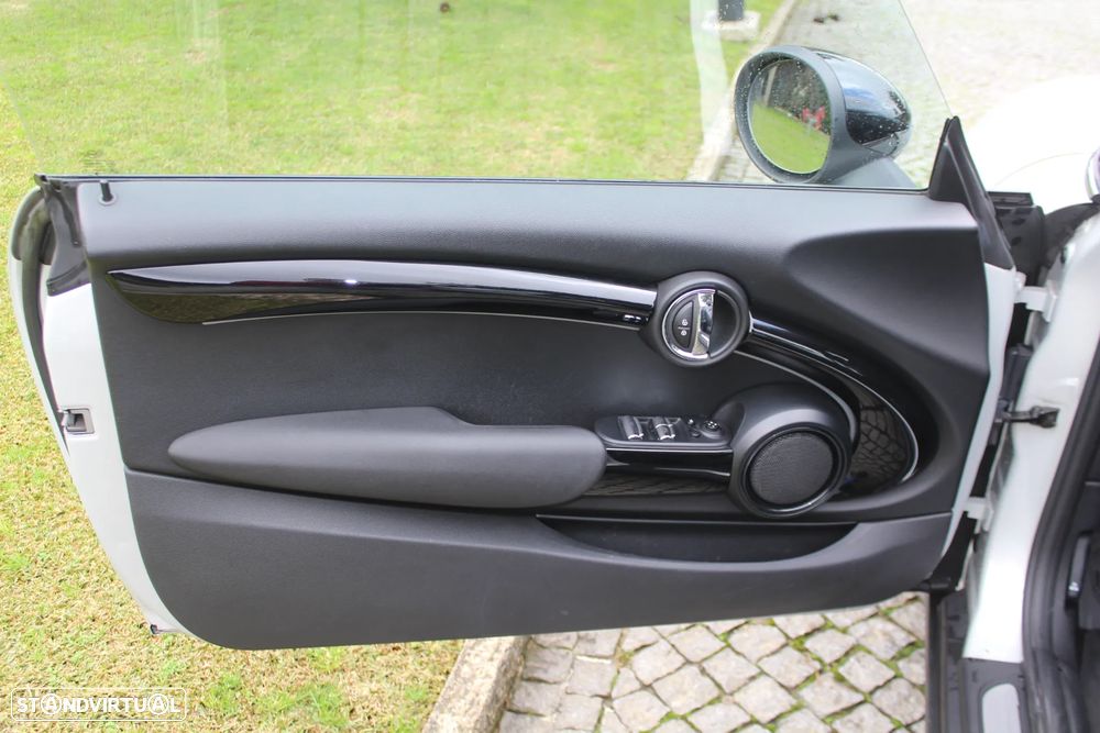 MINI Cabrio Cooper SD Auto Desportiva - 15