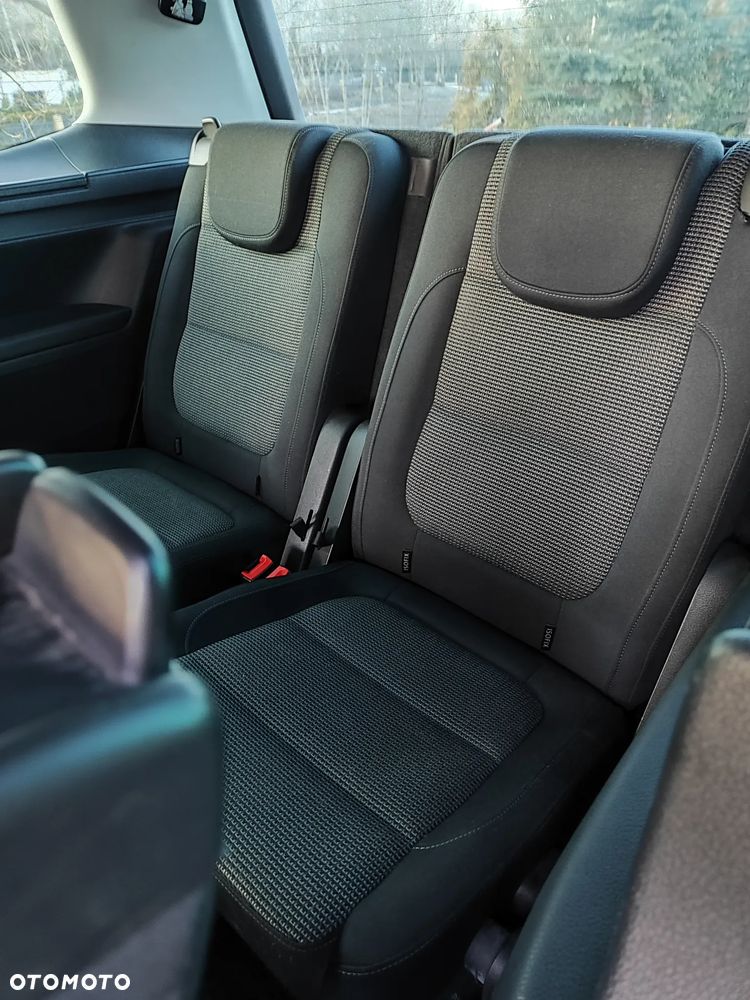 Volkswagen Sharan 2.0 TDI DSG BlueMotion Technology Comfortline - 8