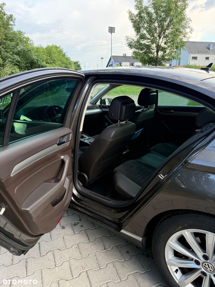 Volkswagen Passat - 7