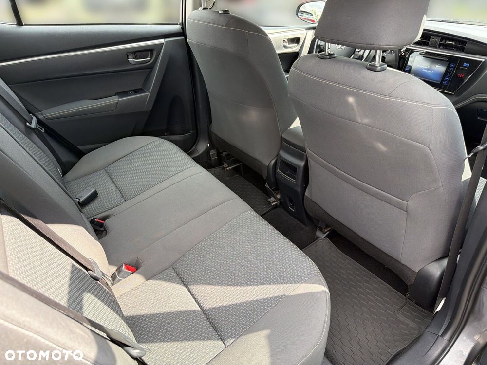 Toyota Corolla 1.6 Active - 30