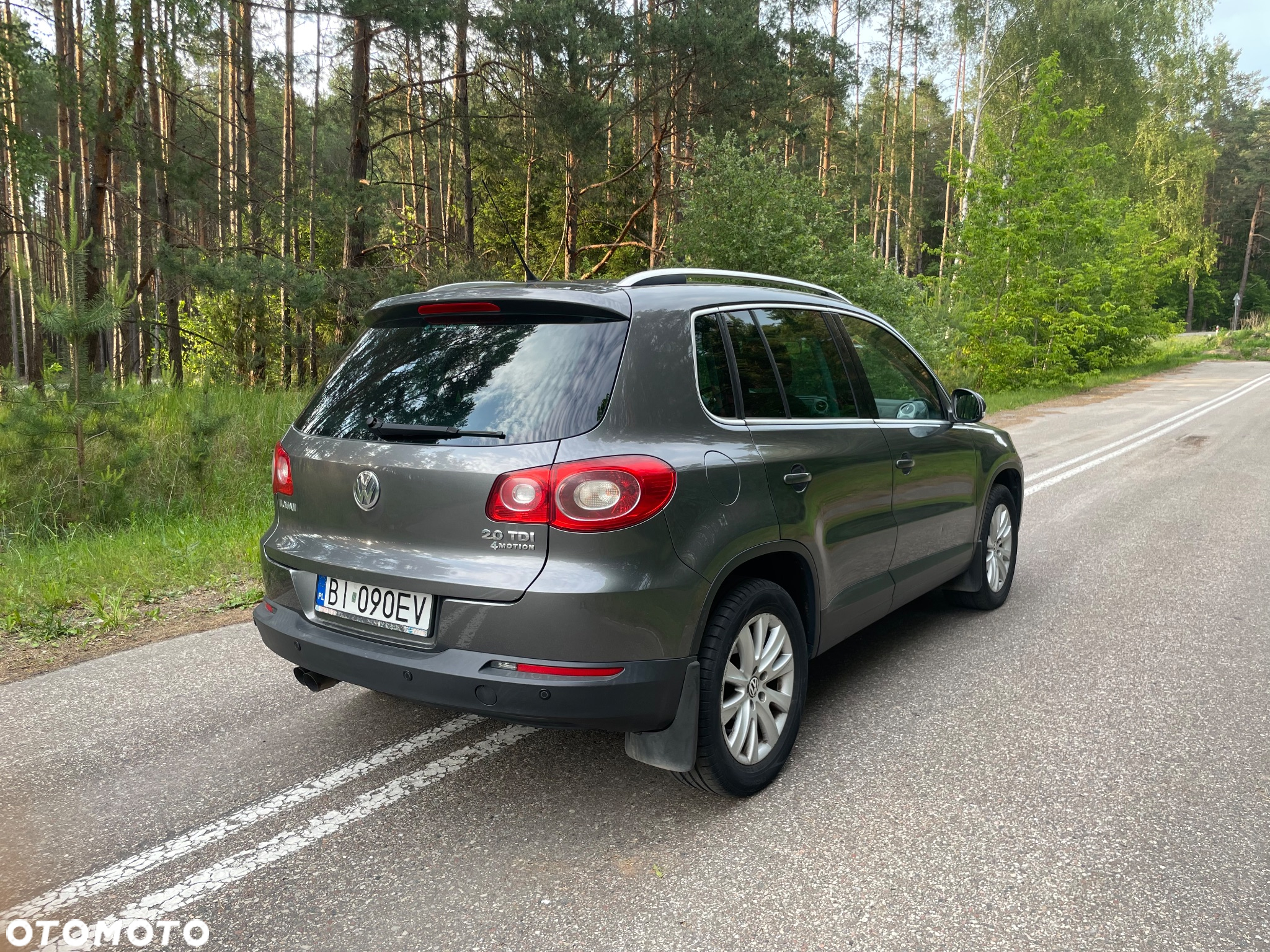 Volkswagen Tiguan - 4