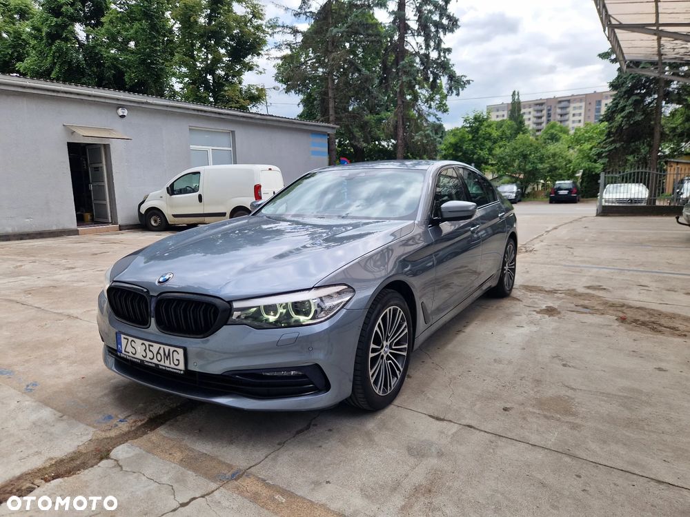 BMW Seria 5 520d xDrive MHEV Sport Line sport - 33