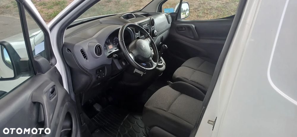 Peugeot Partner - 10