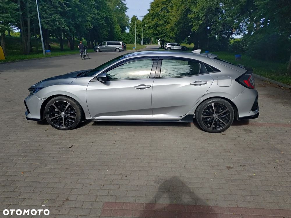 Honda Civic 1.5 i-VTEC Turbo CVT Sport - 11