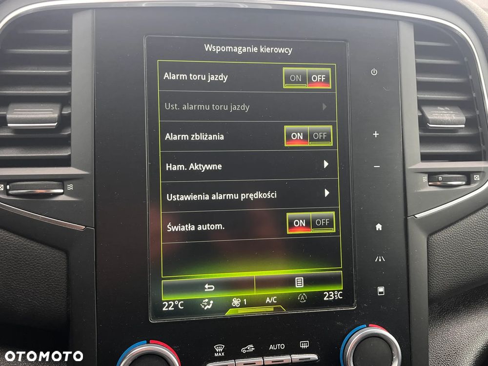 Renault Megane 1.5 dCi Limited EDC EU6 - 39