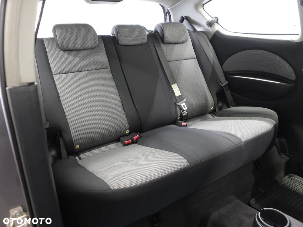 Chevrolet Aveo 1.2 - 25