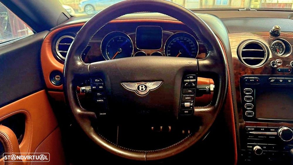 Bentley Continental GT - 21
