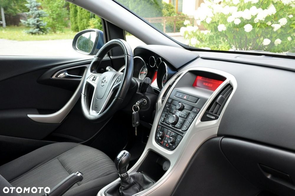 Opel Astra - 18