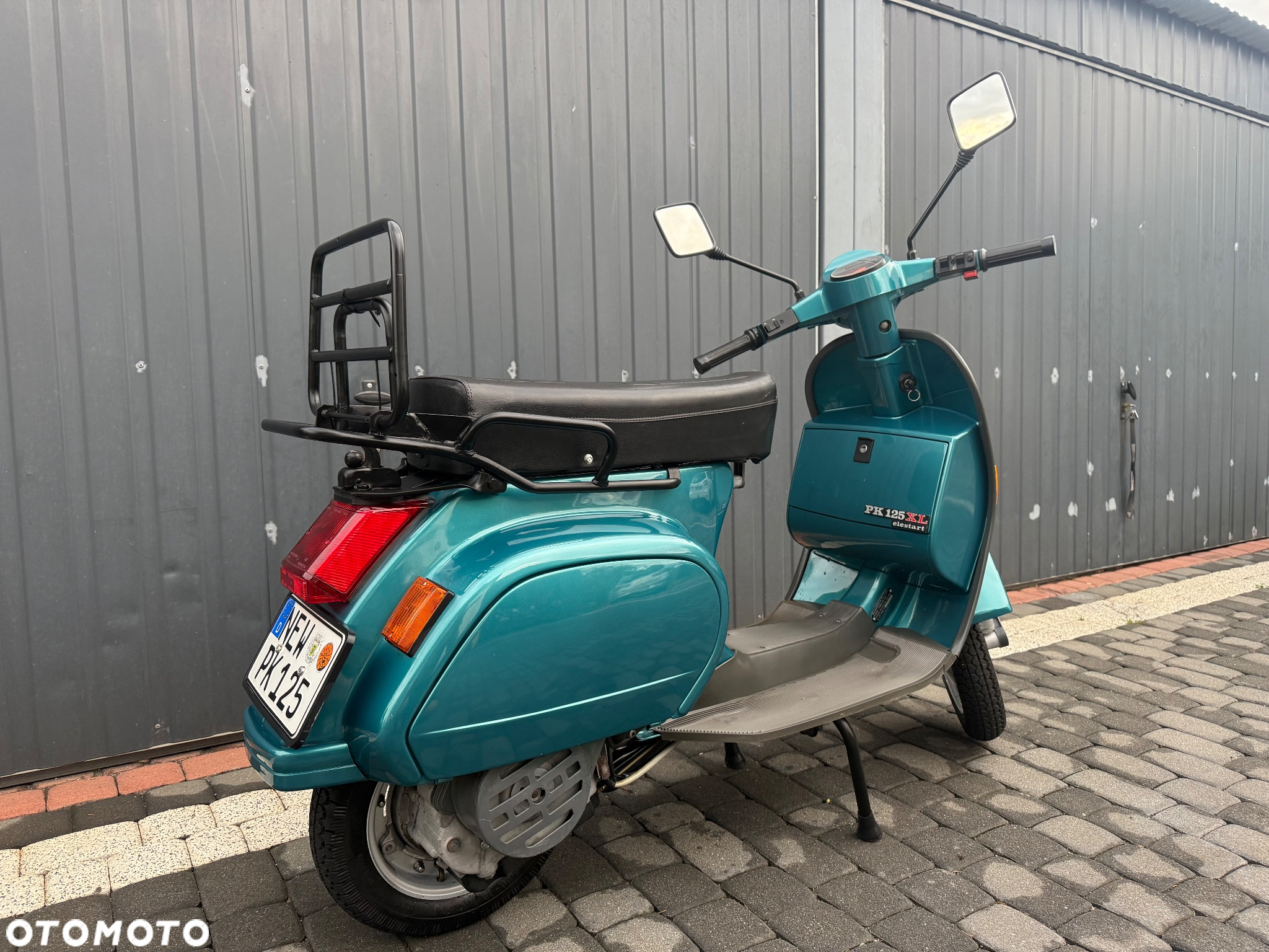 Piaggio Vespa - 16