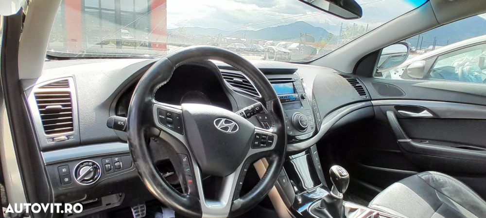 Dezmembram Hyundai i40 1.7 CRDi D4FD - 3
