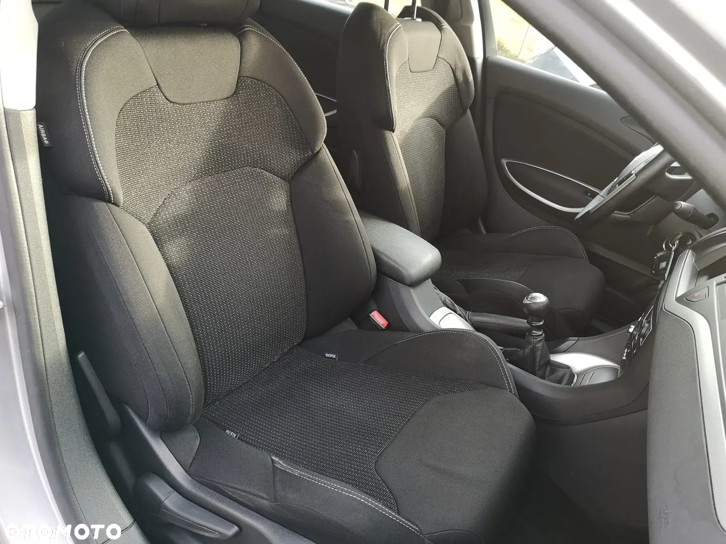 Citroën C5 2.0 HDi Confort - 10