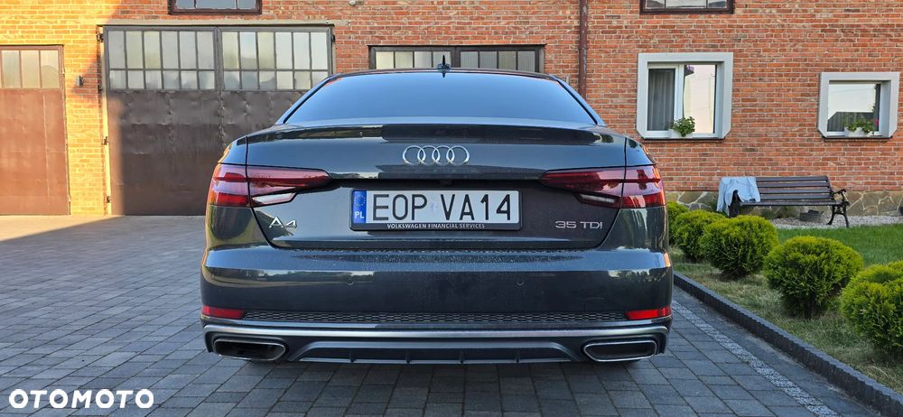 Audi A4 Limousine - 9