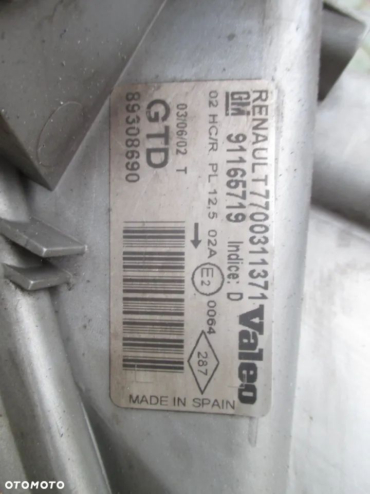 Lampa lewa VIVARO TRAFIC VALEO EUROPA - 7