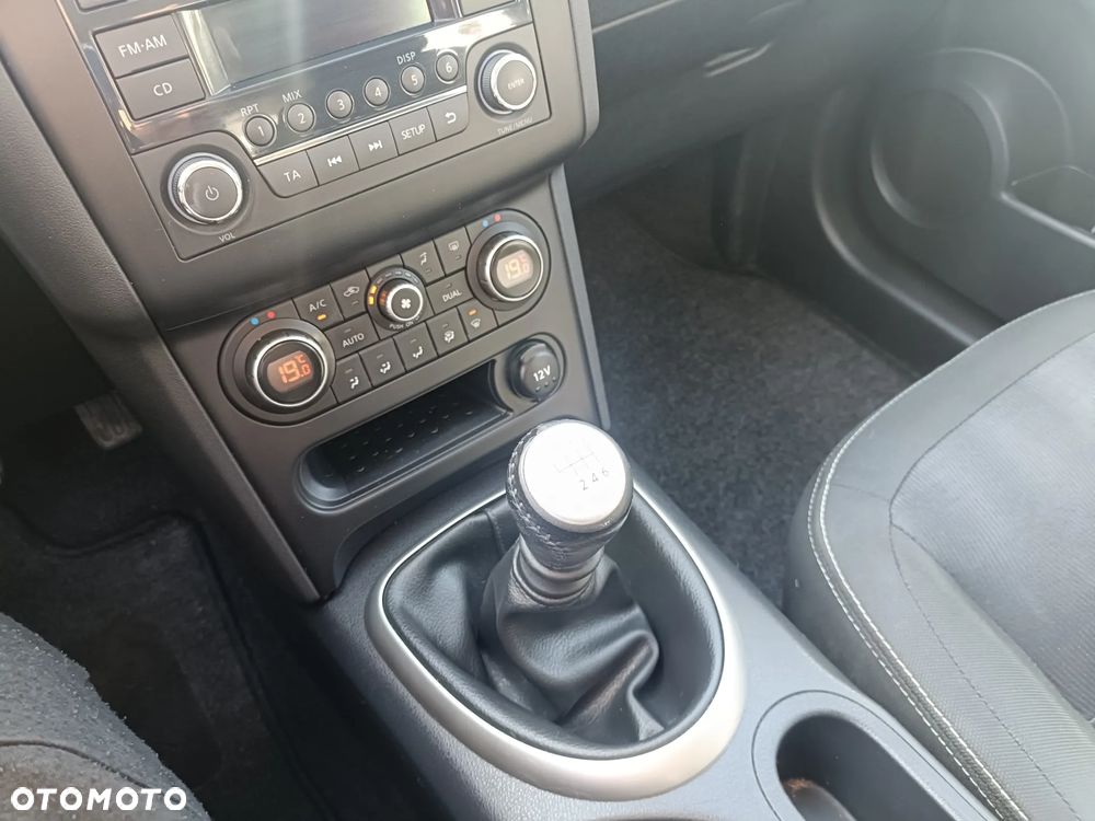 Nissan Qashqai 2.0 acenta - 13