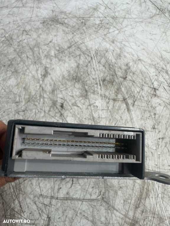 Dezmembrari Calculator airbag DACIA DUSTER cod piesa 985100209r - 2