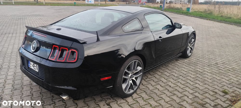 Ford Mustang 3.7 V6 Premium - 5