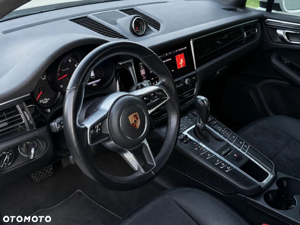 Porsche Macan - 18