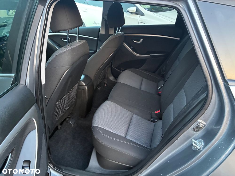 Hyundai i30 1.6 Style - 9