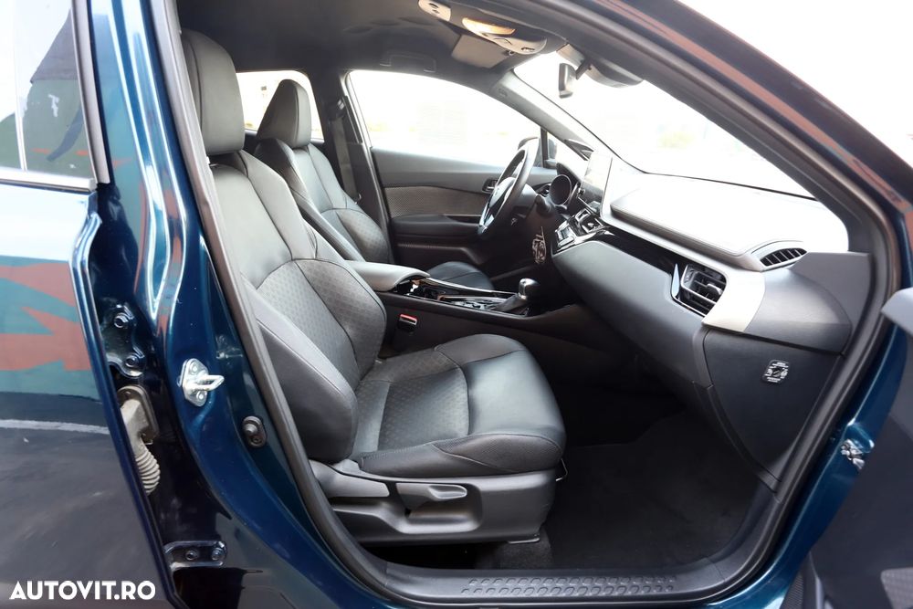 Toyota C-HR 2.0 HSD 184 CP 4x2 CVT C-lassy bi-tone - 8