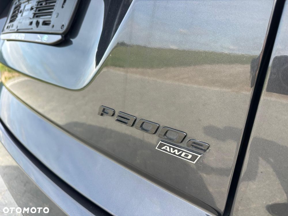 Jaguar E-Pace 1.5 P300e PHEV AWD R-Dynamic Black - 10