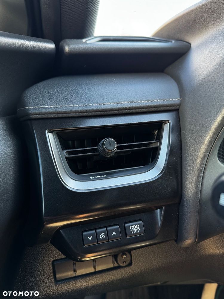 Lexus UX 200 GPF Business 2WD - 9