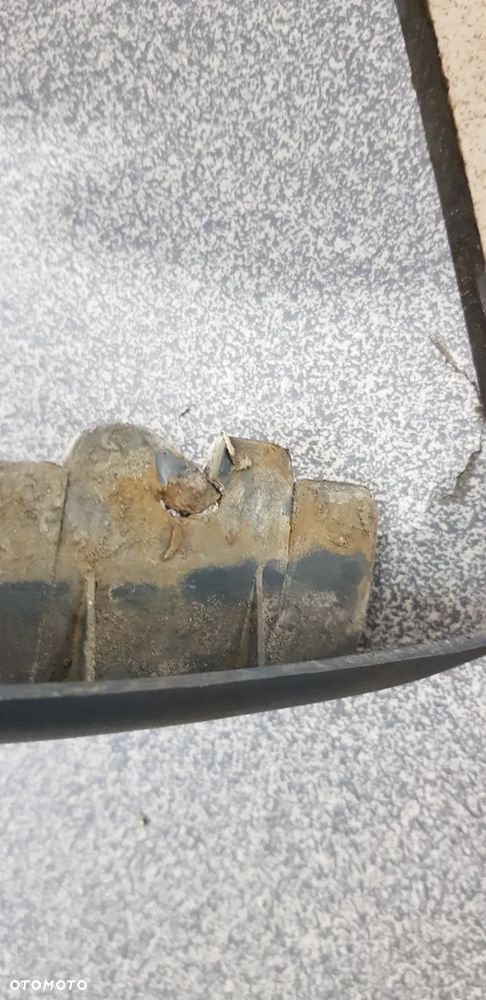 Ford Maverick Terrano II Listwa Błotnika Przód - 2