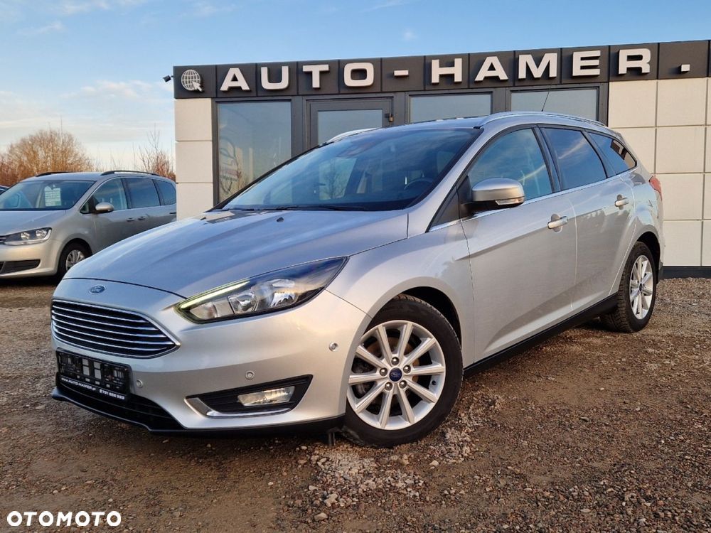 Ford Focus 1.0 EcoBoost Titanium - 27