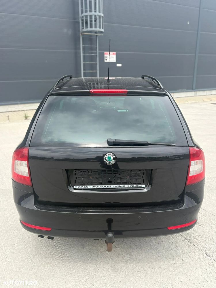 Skoda Octavia 1.4 TSI Ambiente - 7
