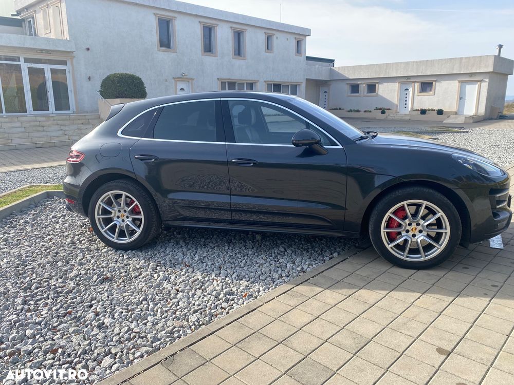 Porsche Macan Turbo PDK mit Performance Paket - 3