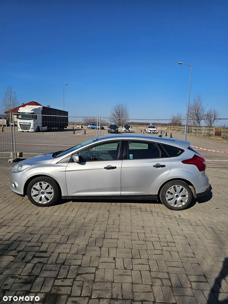 Ford Focus - 5
