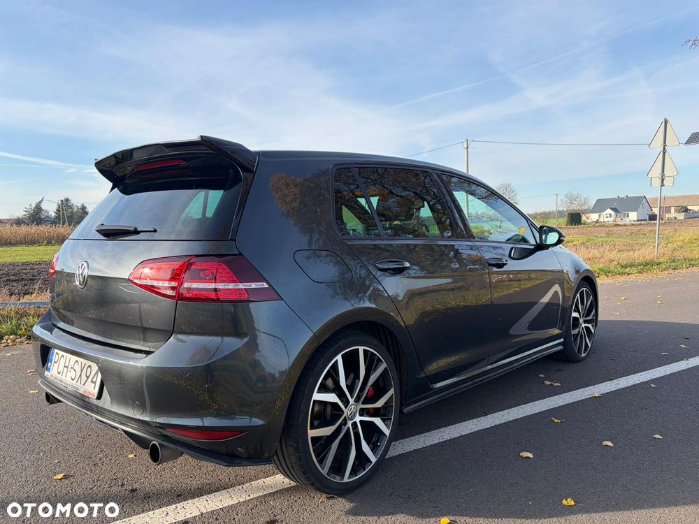 Volkswagen Golf 2.0 TSI BMT GTI DSG - 5