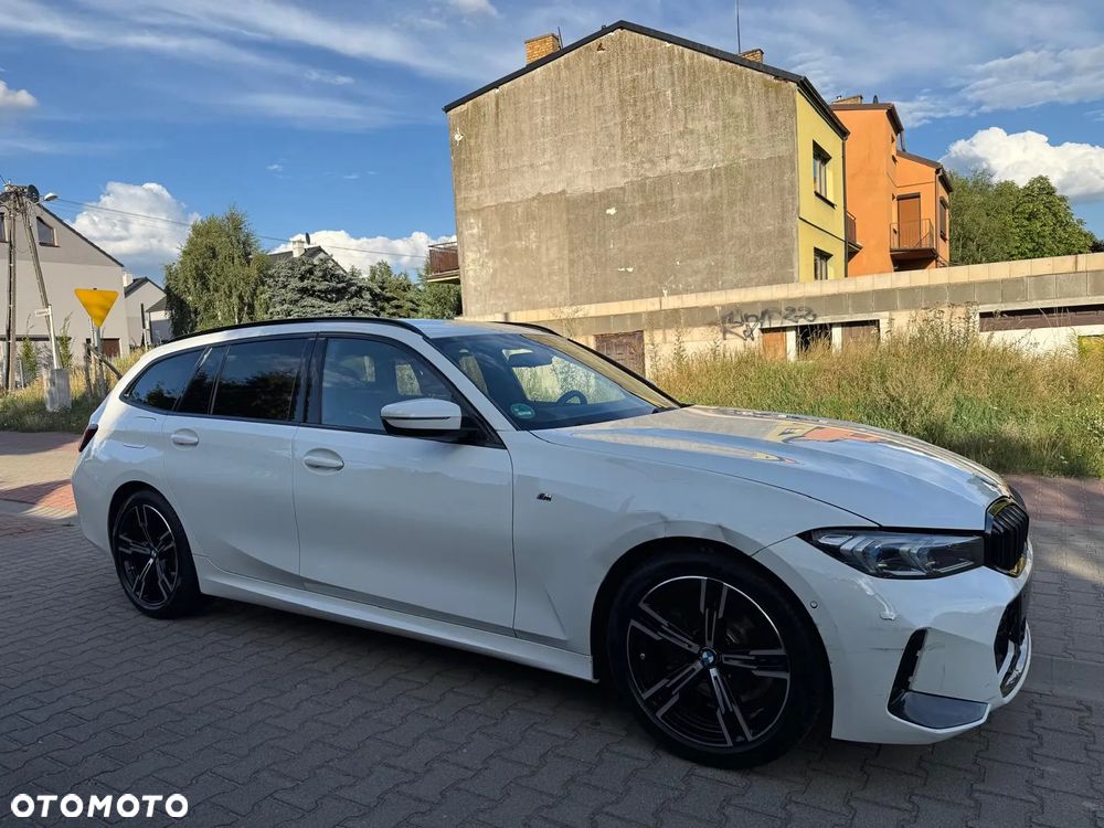 BMW Seria 3 320i Touring M Sport - 16