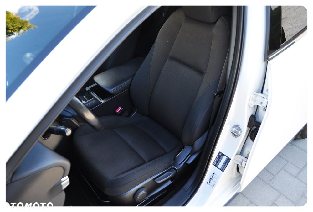 Mazda 3 2.0 mHEV AWD Hikari - 21