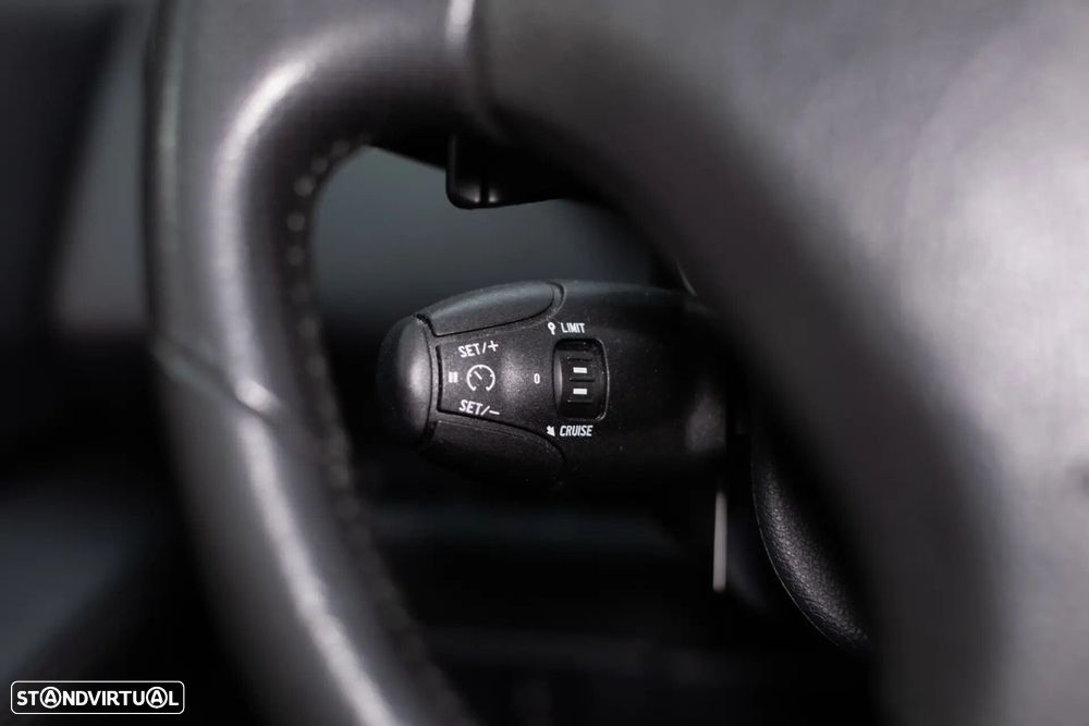 Peugeot 3008 1.6 e-HDi Allure 2-Tronic - 32