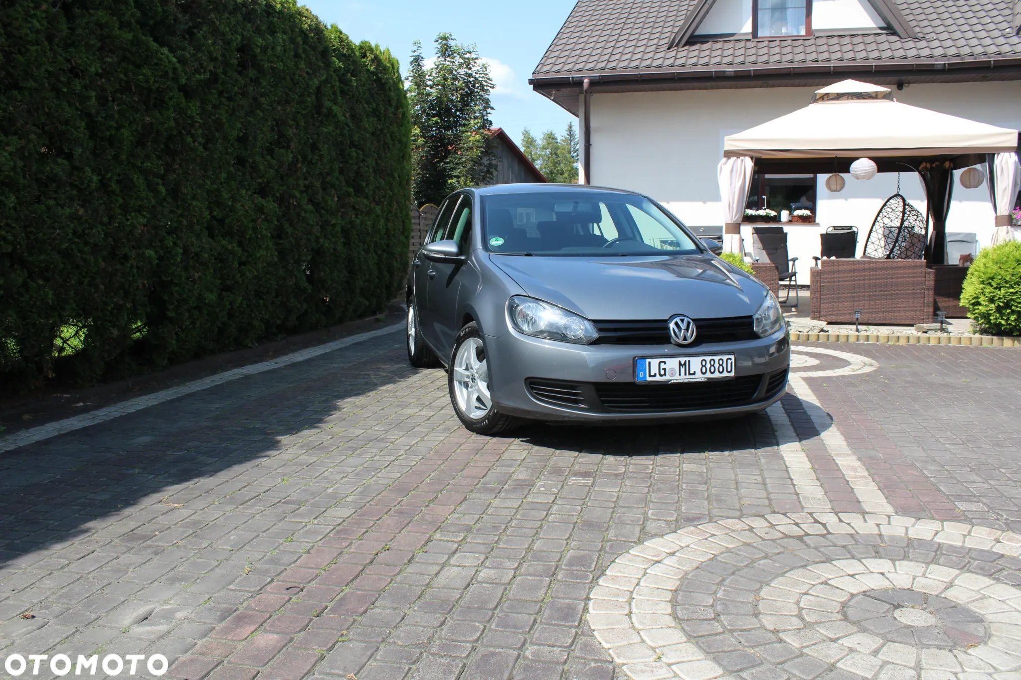 Volkswagen Golf - 10