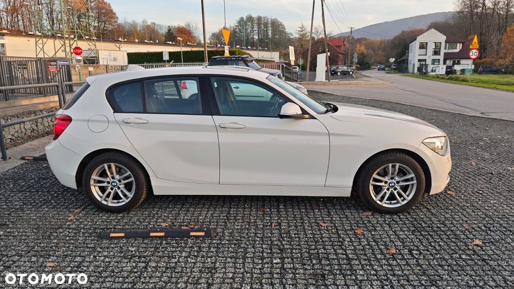 BMW Seria 1 120d Sport-Aut Sport Line - 6